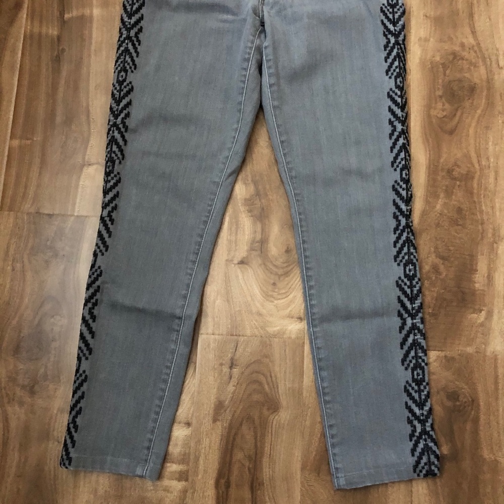 Levi's | Hi Rise Skinny Jeans - Grey - Picture 2 of 6